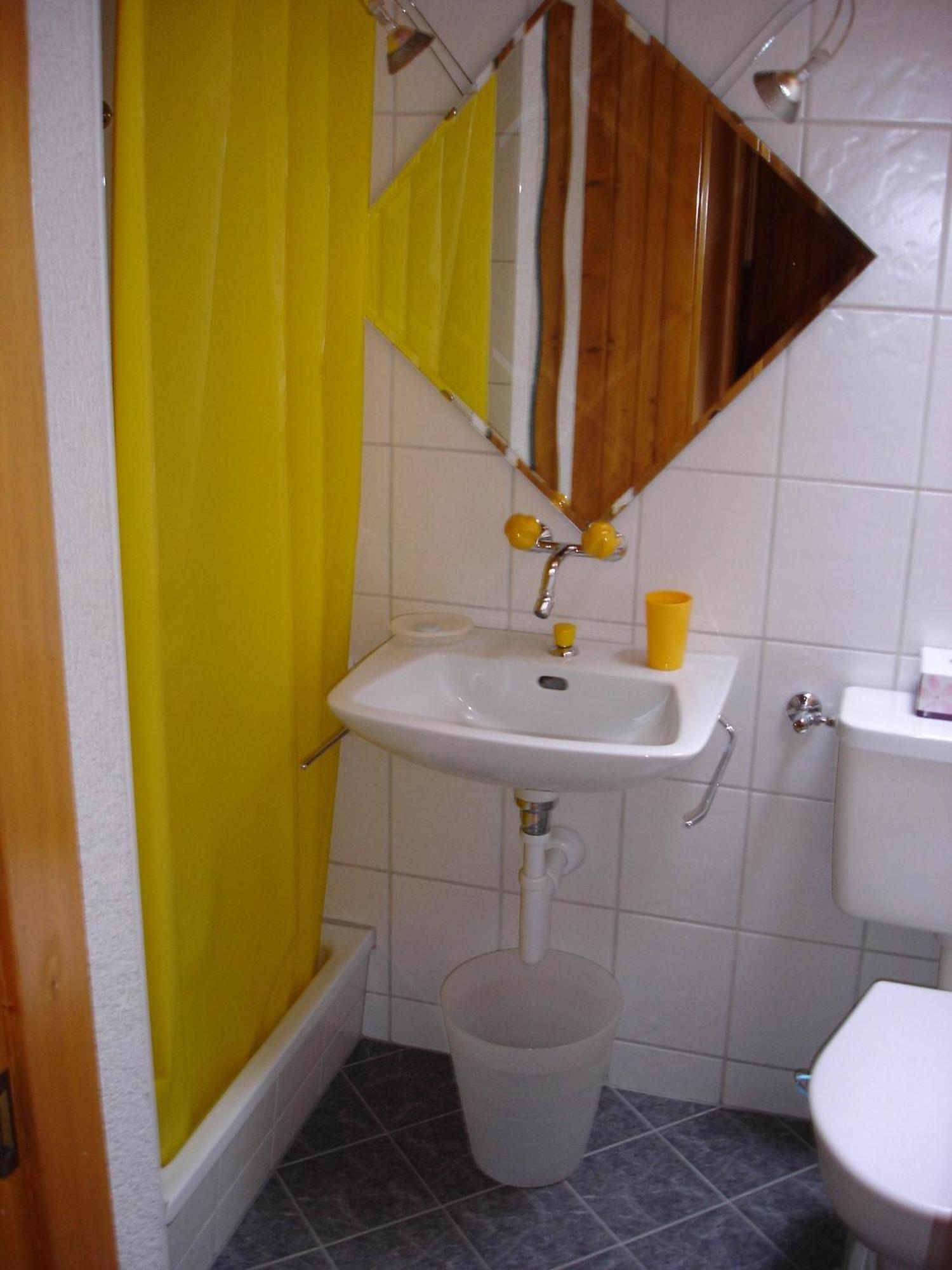 Chalet Sunneschyn Schwanden  ภายนอก รูปภาพ