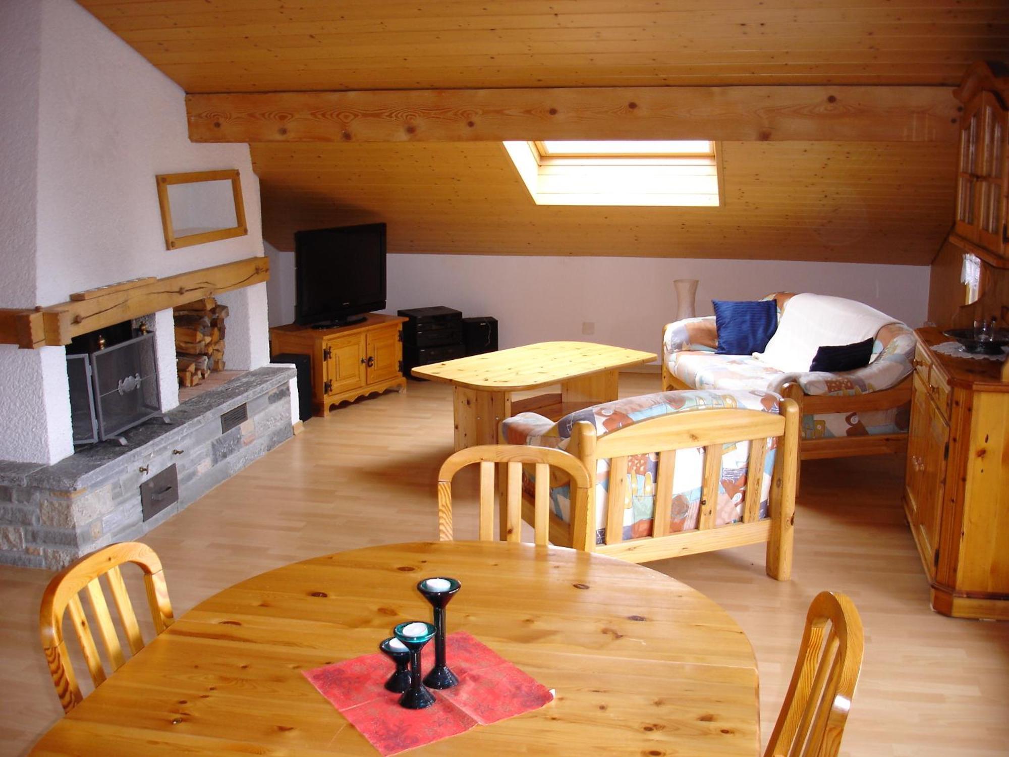 Chalet Sunneschyn Schwanden  ภายนอก รูปภาพ