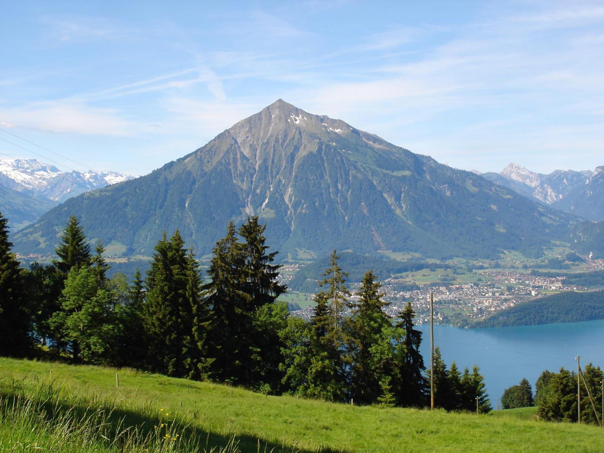 Chalet Sunneschyn Schwanden  ภายนอก รูปภาพ